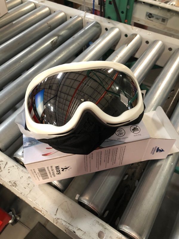 Photo 1 of (2 Pack)
Keary OTG Ski Goggles Winter Snow Sports Goggles