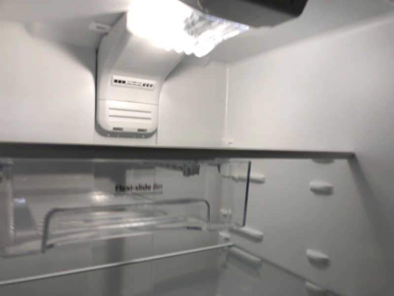 Photo 7 of 30-inch Wide Top Freezer Refrigerator - 18 cu. ft.