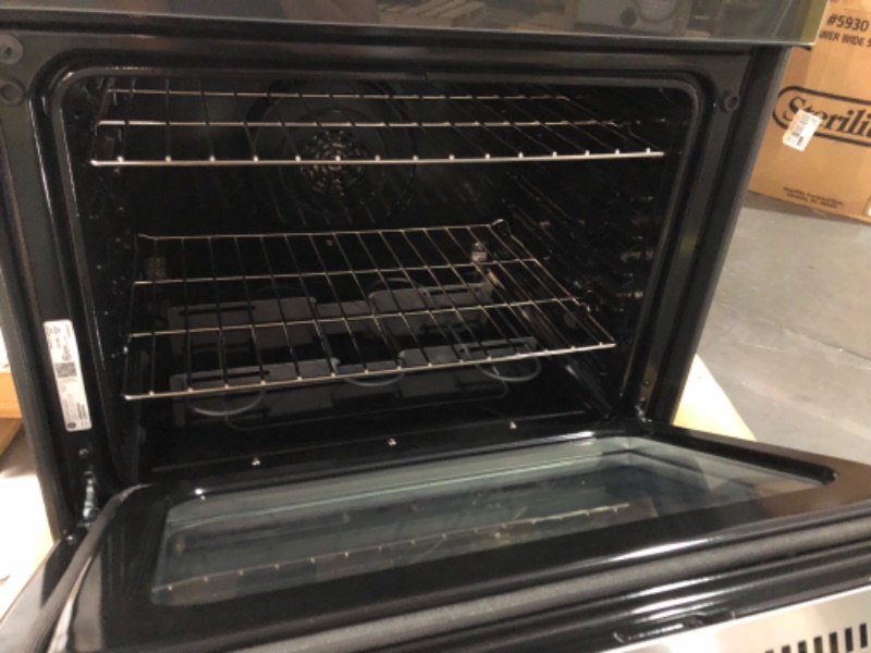 Photo 13 of GE® 30" Free-Standing Electric Double Oven Convection Range