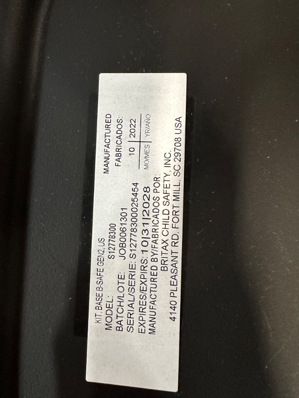 Photo 1 of Britax Gen2 Infant Car Seat Base with SafeCenter Latch Install