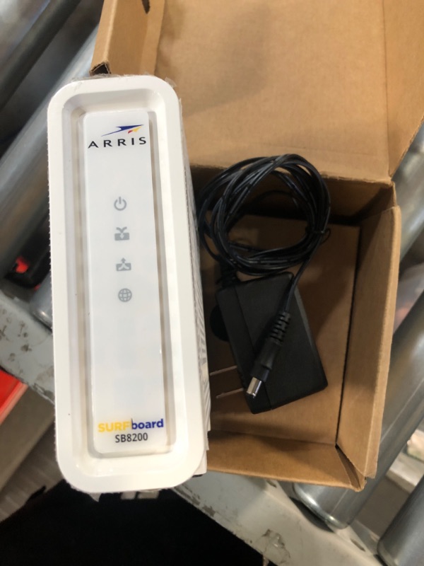 Photo 2 of ARRIS SURFboard SB8200-RB DOCSIS 3.1 Cable Modem 