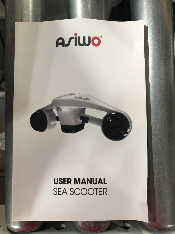 Photo 4 of *PARTS ONLY SEE NOTES*
Asiwo Underwater Scooter, Sea Scooter Dual Motors 