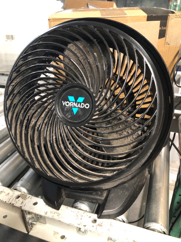 Photo 2 of *MISSING PIECE** Vornado 630 Mid-Size Whole Room Air Circulator Fan