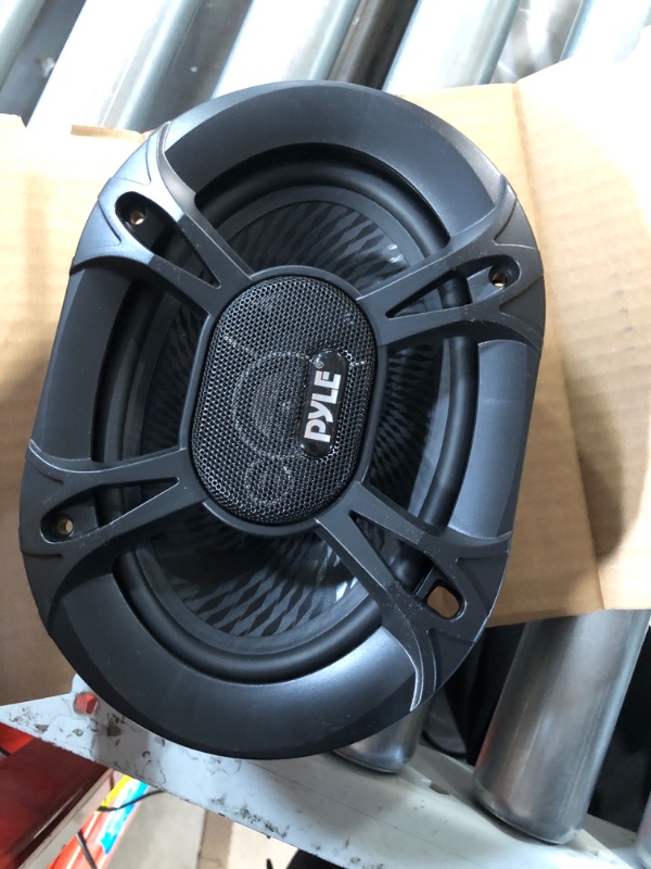 Photo 3 of Pyle 3-Way Universal Car Stereo Speakers - 400W 6” x 8” Triaxial Loud Pro Audio Car Speaker Universal  (Pair) 6 x 8 Speakers