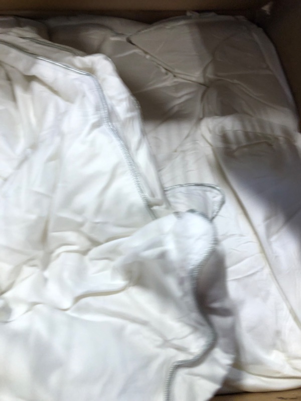 Photo 1 of APSMILE King Size Goose Feather Down Comforter - Ultra Soft All Seasons 100% Organic Cotton Feather Down Duvet Insert Medium Warm Quilted Bed Comforter with Corner Tabs (106x90,Ivory White)
