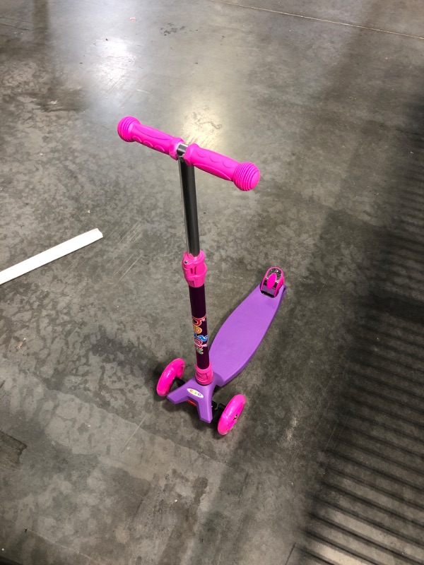 Photo 2 of BELEEV A2 Scooters for Kids 3 Wheel Kick Scooter for Toddlers Girls Boys, 4 Adjustable Height, Lean to Steer, Light up Wheels, Extra-Wide Board, Easy to Assemble for Children Gift Sport Toys Ages 3-12 Rose Pink

wheels light up in motion