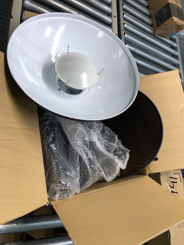 Photo 1 of Soonpho 16inch/42cm Standard Reflector Beauty Dish with Honeycomb Grid, Diffuser Sock and Bag,for Bowens Mount Studio Strobe Flash Light Like Neewer VC-400HS VE-300 Godox AD200 AD180 AD360 (White) 42cm White
