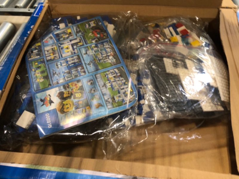 Photo 1 of DG Dreams City Series Building Set, Police Station Building Kits Anti-Terrorism Theme with Helicopters and Multiple Vehicles(1397 Pieces)