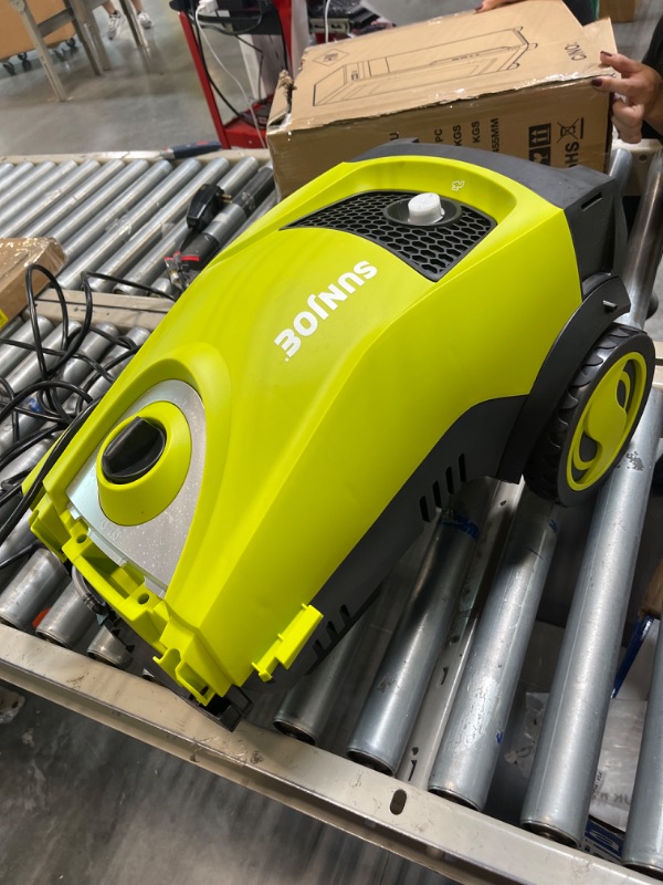 Photo 1 of 2030 MAX PSI 1.76 GPM 14.5 Amp Electric Pressure Washer