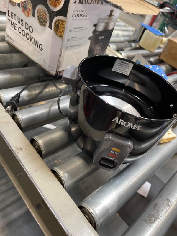 Photo 2 of 6-Cup Black Rice Cooker with Removable Steam Tray