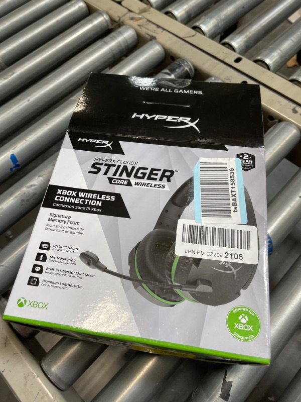 Photo 3 of HyperX CloudX Stinger Core – Wireless Gaming Headset, for Xbox Series X|S and Xbox One, Memory foam & Premium Leatherette Ear Cushions, Noise-Cancelling Wireless CloudX Stinger Core Headset