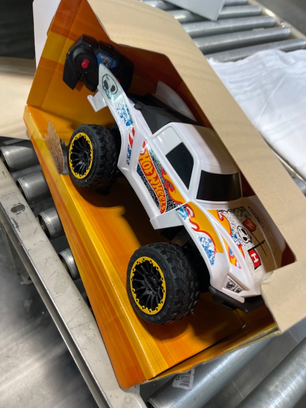 Photo 3 of ?Hot Wheels Remote Control Truck, White Ford RC Vehicle with Full-Function Remote Control, Large Wheels & High-Performance Engine, 2.4 GHz with Range of 65 Feet HW TEAM HW JUMP TRUCK RC