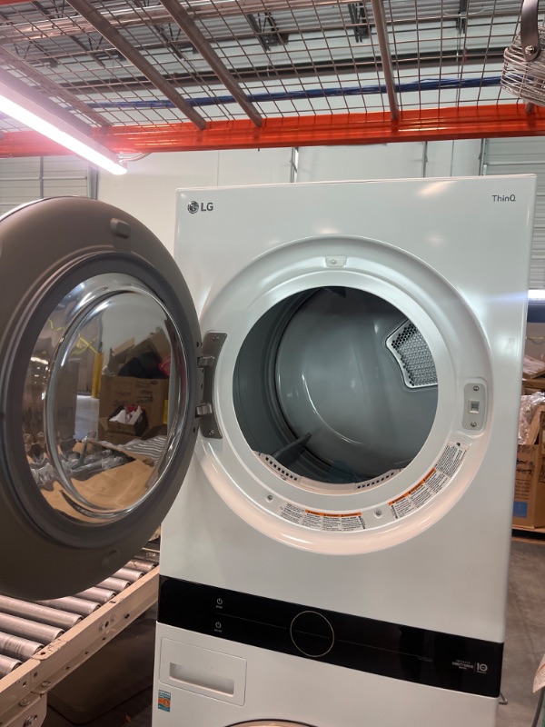 Photo 13 of Single Unit Front Load LG WashTower™ with Center Control™ 4.5 cu. ft. Washer and 7.4 cu. ft. Electric Dryer

*** LIGHTLY USED ***