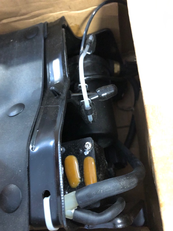 Photo 1 of Air Suspension Compressor 