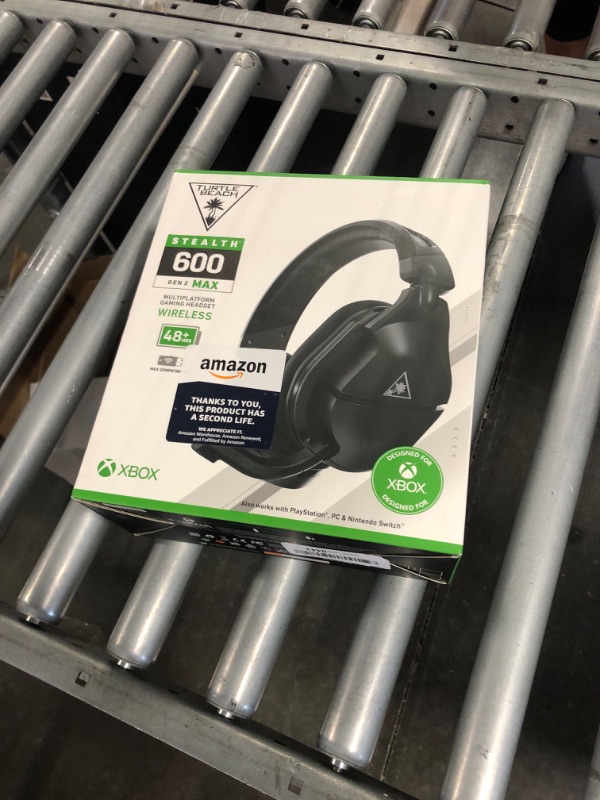 Photo 1 of Turtle Beach Stealth 600 Gen 2 USB Wireless Amplified Gaming Headset - Licensed for Xbox Series X, Xbox Series S, & Xbox One - 24+ Hour Battery, 50mm Speakers, Flip-to-Mute Mic, Spatial Audio - Black
