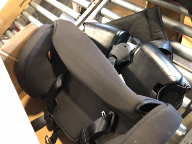 Photo 1 of Graco Tranzitions 3 in 1 Harness Booster Seat, Proof Tranzitions Black