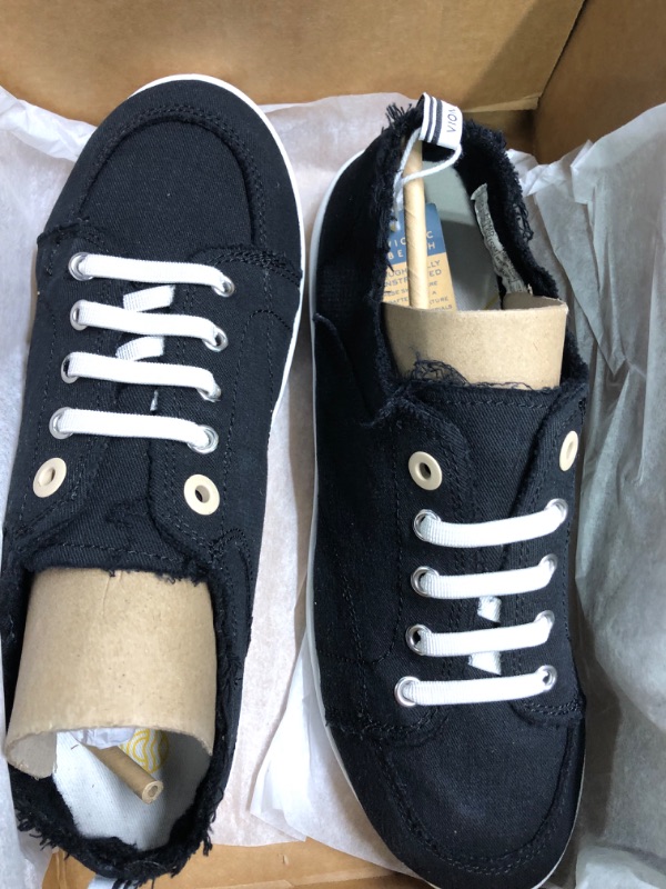 Photo 1 of OVERTERD Women's Fashion Skate Shoes Solid Color Straps Comfortable Flat Casual Shoes Cloth Shoes
