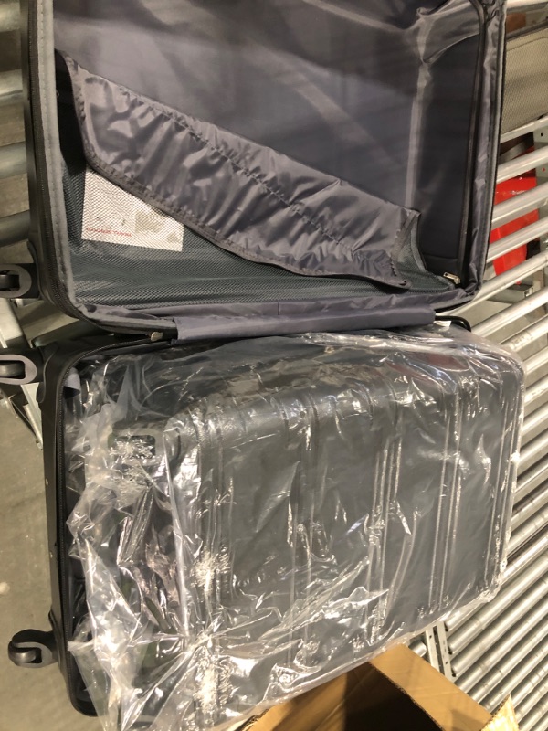 Photo 3 of 3 pc luggage set with lock 