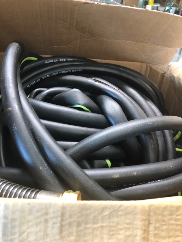 Photo 4 of Craftsman 50-ft L x 3/8-in. Dia. Rubber Air Hose (CMXZTSG1082NB)