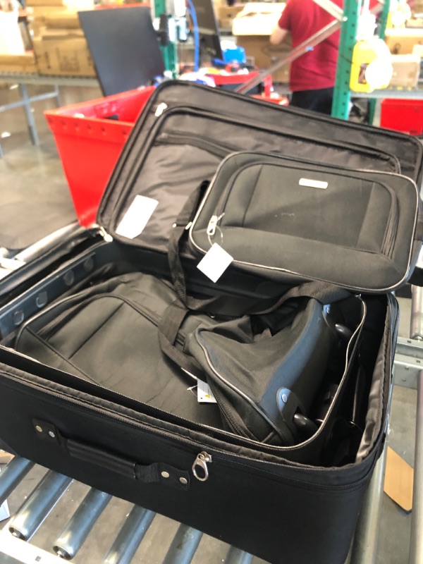 Photo 4 of American Tourister Fieldbrook XLT Softside Upright Luggage, Black, 4-Piece Set (BB/DF/21/25) 4-Piece Set (BB/DF/21/25) Black