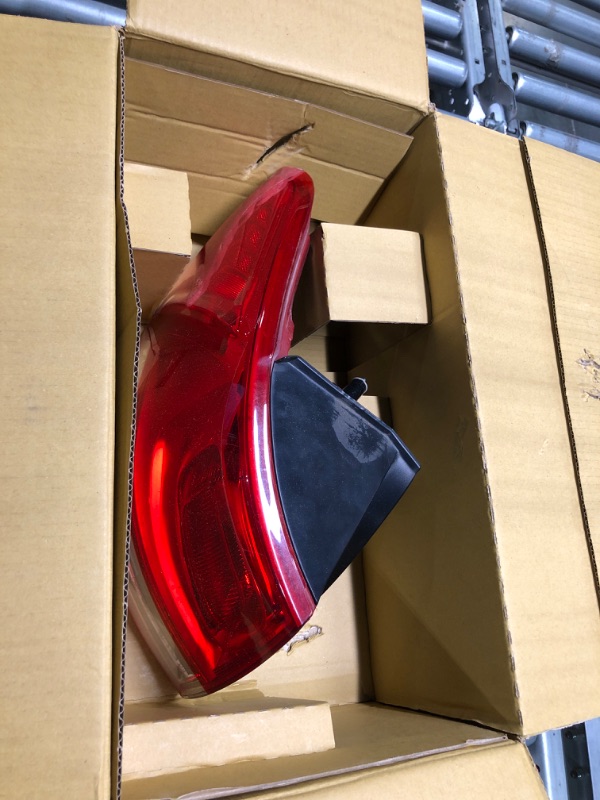 Photo 1 of TYC Left Tail Light Assembly Compatible with 2016-2018 Kia Sorento