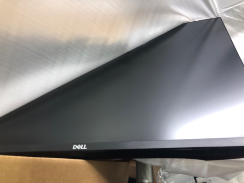 Photo 7 of Dell P2419H 24 Inch LED-Backlit, Anti-Glare, 3H Hard Coating IPS Monitor - (8 ms Response, FHD 1920 x 1080 at 60Hz, 1000:1 Contrast, with ComfortView DisplayPort, VGA, HDMI and USB), Black Single