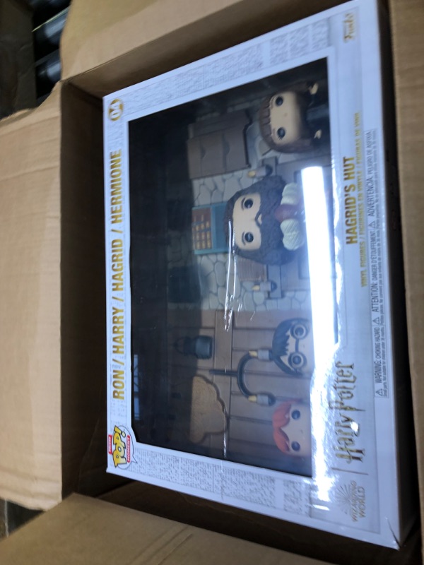 Photo 1 of Funko Pop! Moments Deluxe: Harry Potter - Hagrid's Hut, Ron, Harry, Hagrid, Hermione