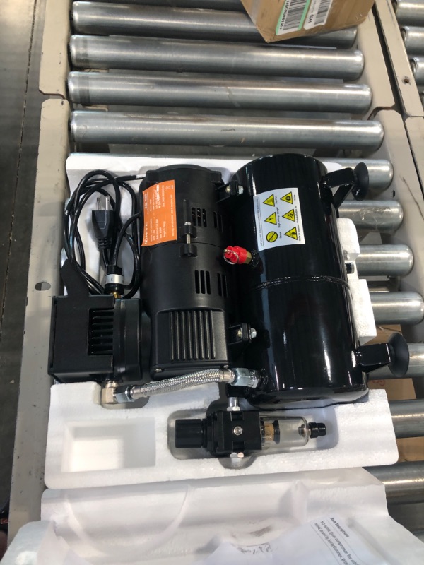 Photo 1 of Quiet compressor for airbrush with air tank