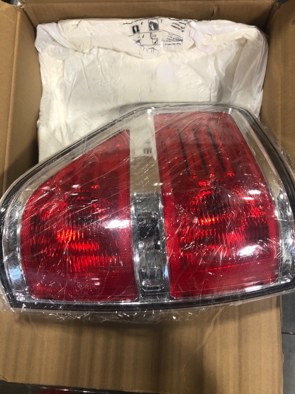 Photo 3 of Ford F150 Driver Side Tail Light fit for 2009 2010 2011 2012 2013 2014 F150 Pickup Truck TailLight Assembly Styleside Replacement?LH)