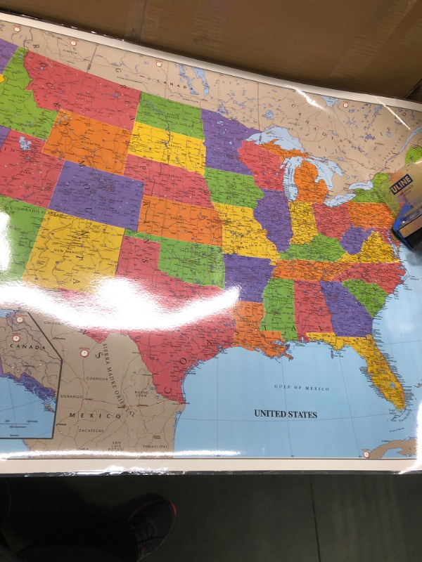Photo 3 of House of Doolittle Write On/Wipe Off Laminated United States Map 38 x 25 Inch (HOD721) 38" x 25" United States Map