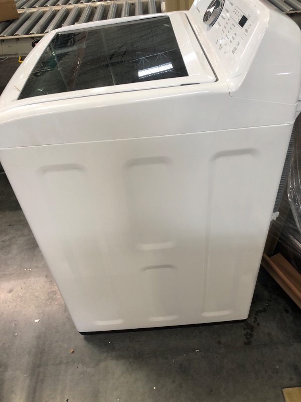 Photo 1 of Samsung WA45T3200AW 4.5 cu. ft. Top Load Washer with Vibration Reduction Technology