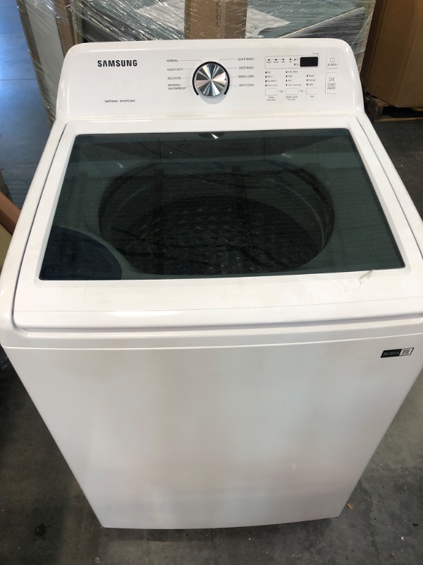 Photo 2 of Samsung WA45T3200AW 4.5 cu. ft. Top Load Washer with Vibration Reduction Technology