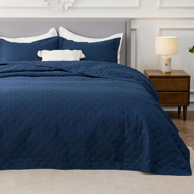 Photo 1 of Bedsure Queen Quilt Bedding Set - Lightweight Summer Quilt Full/Queen - Navy Bedspreads Queen Size - Bedding Coverlets for All Seasons (Includes 1 Quilt, 2 Pillow Shams)
