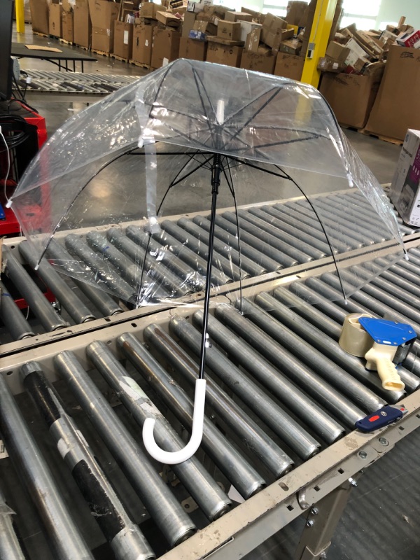 Photo 1 of Amazon Basics Clear Bubble Umbrella, Round, 34.5 inch
Color:Clear