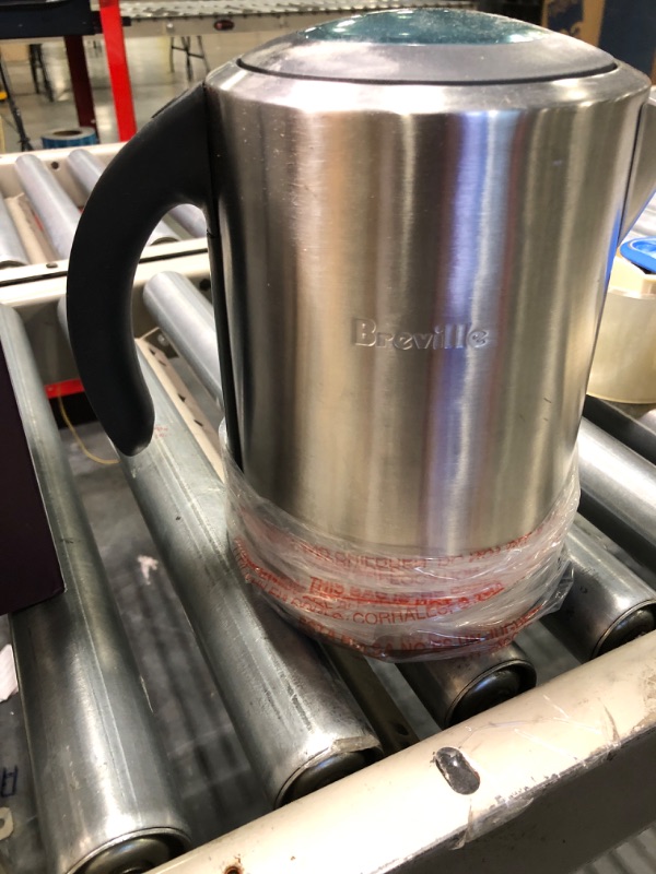 Photo 1 of ***MISSING PARTS*** Breville BKE830XL the IQ Kettle Pure, Brushed Stainless Steel