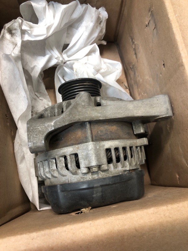 Photo 1 of Motorcraft GL921 Alternator