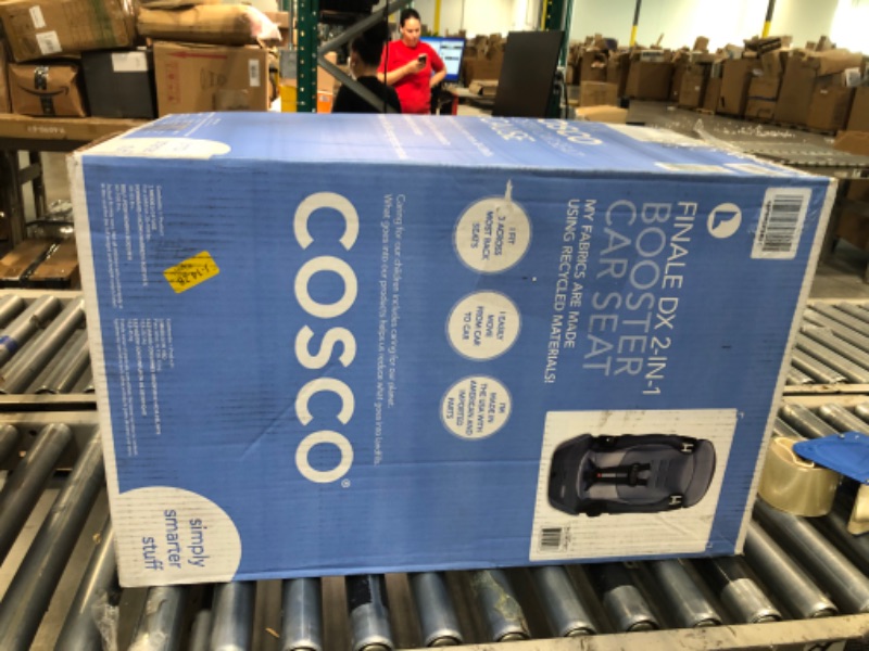 Photo 2 of Cosco Finale DX 2-in-1 Booster Car Seat, Extended Use: Forward-Facing, Belt-Positioning Booster in Organic Waves