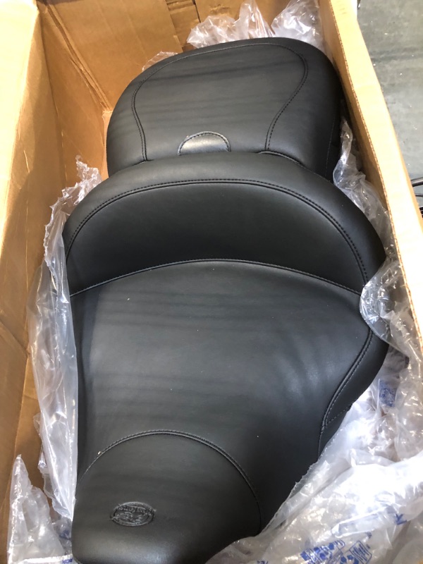 Photo 3 of Mustang One-Piece Touring Seat 75464