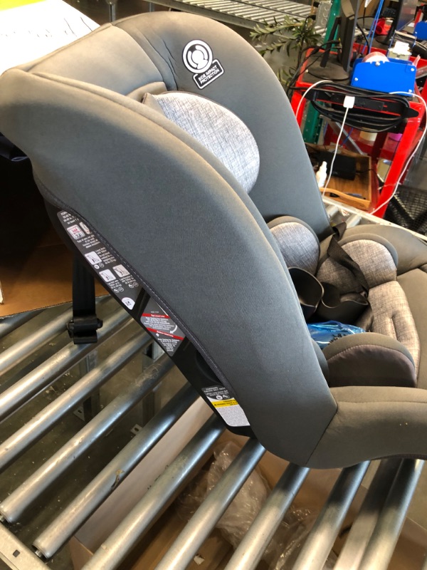 Photo 3 of Safety 1st Jive 2-in-1 Convertible Car Seat