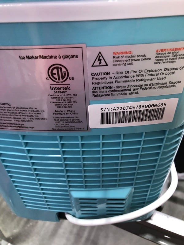 Photo 4 of Frigidaire EFIC108-BLUE Counter-top Portable, Compact Ice Maker, Blue, 26 lb per Day BLUE Maker Compact Ice Maker