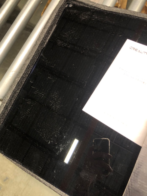 Photo 3 of Creality Ender 3 Glass Bed Upgraded 3D Printer Tempered Glass Plate Build Surface for Ender 3/Ender 3 Pro/Ender 3 V2/Ender 5/Ender 5 Pro/Ender 3 S1, 235x235x4mm