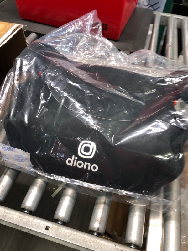 Photo 1 of Diono Solana 2022, No Latch, Single Backless Booster Car Seat, Lightweight, Machine Washable Covers, Cup Holders, Charcoal Gray NEW! Single Charcoal Gray