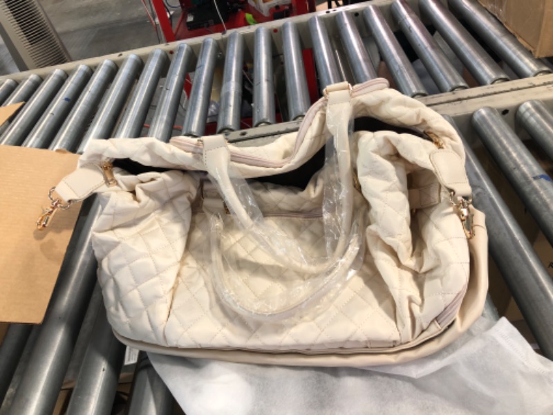 Photo 1 of Women's purse - white 
