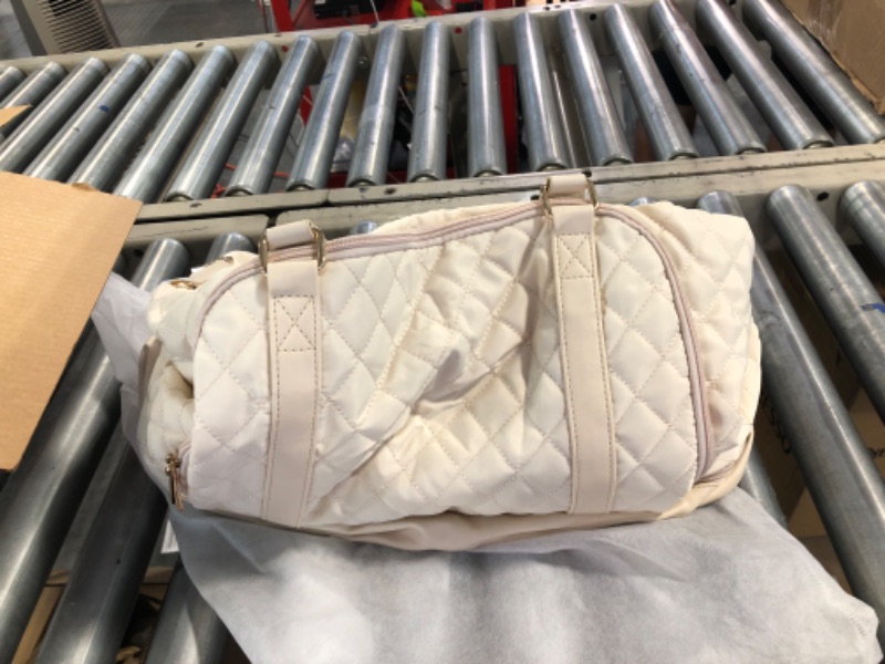 Photo 3 of Women's purse - white 