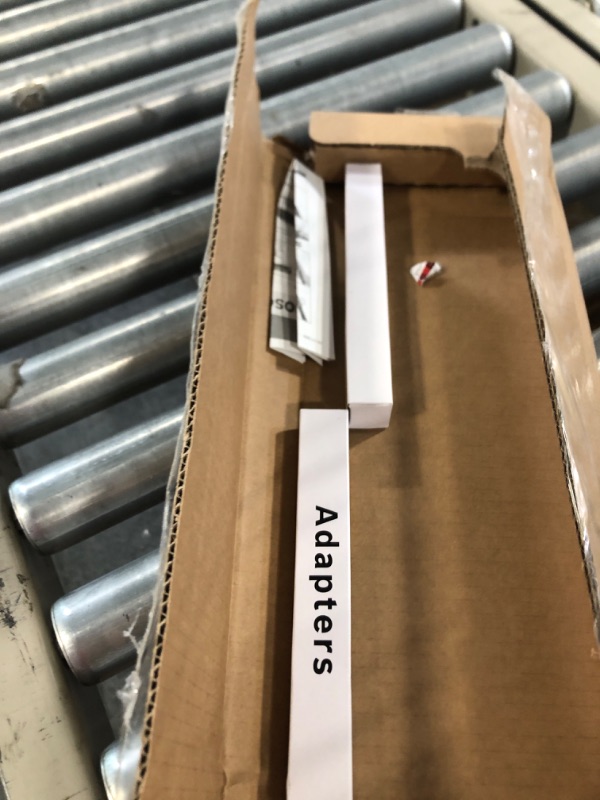Photo 1 of Bosch ICON Wiper Blades 24OE20OE (Set of 2) Fits Land Rover: 15-08 LR2, Lincoln: 19-17 Continental, Mercury: 09-08 Sable, Porsche: 15-18 Macan +More, Up to 40% Longer Life, Frustration Free Packaging 24OE and 20OE Frustration Free Combo Wiper Blades