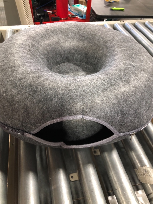 Photo 3 of Cat Felt Tunnel Toy, Cat Donut Tunnel. Interactive Play Toys for Cats. Cat Tunnels for Indoor Cats, Great Toy for Cats Small Animals Grey,Dark Grey,Large
