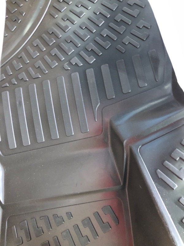 Photo 5 of Croc Liner Floor Mats Front and Rear All Weather Custom Fit Floor Liner Compatible with Lincoln Corsair (2020-2023) (Non-Hybrid)