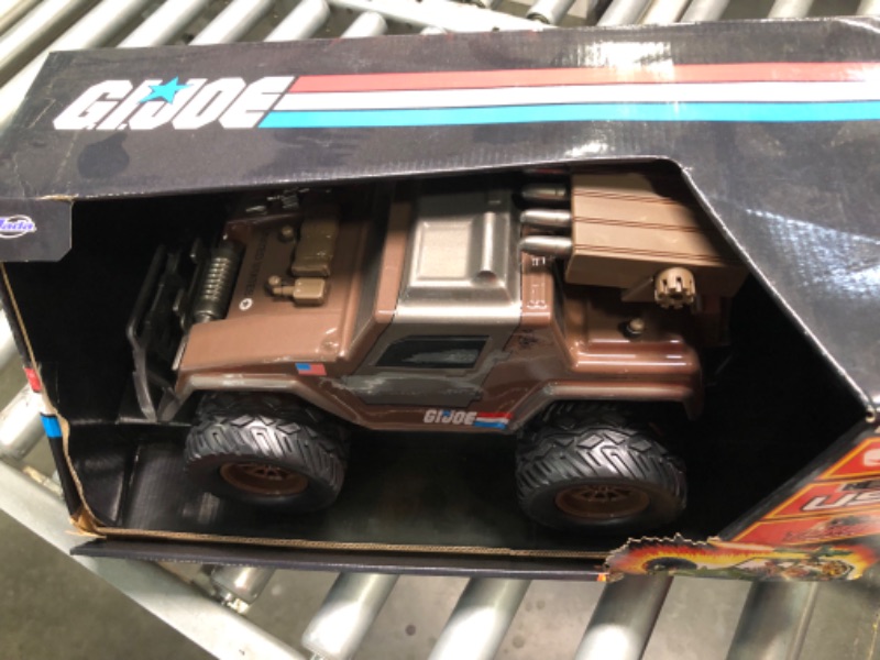 Photo 2 of Hollywood Rides G.I. Joe Vamp MK-II Jeep Offroad RC 1:14 Scale Remote Control Car 2.4 GH