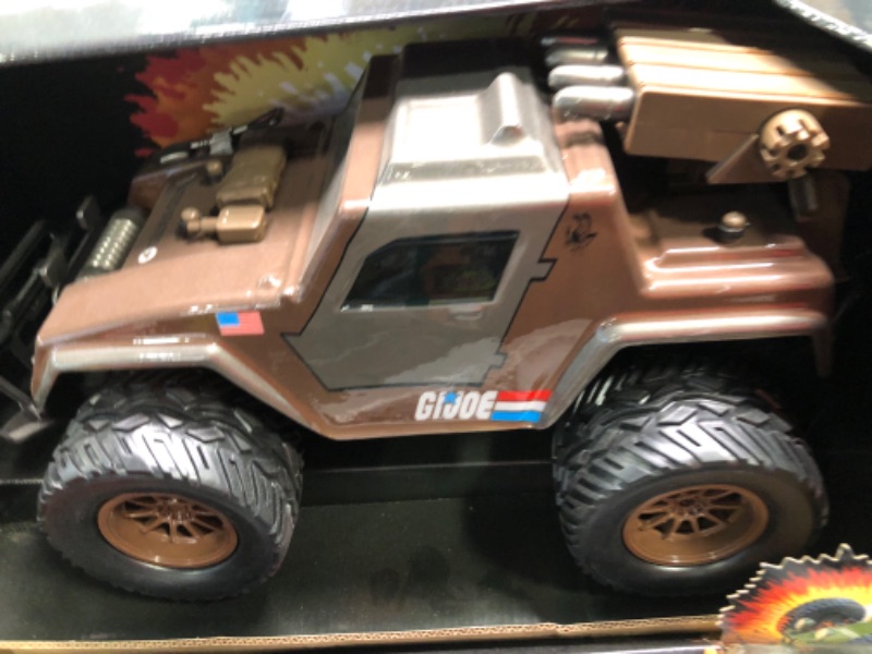 Photo 3 of Hollywood Rides G.I. Joe Vamp MK-II Jeep Offroad RC 1:14 Scale Remote Control Car 2.4 GH