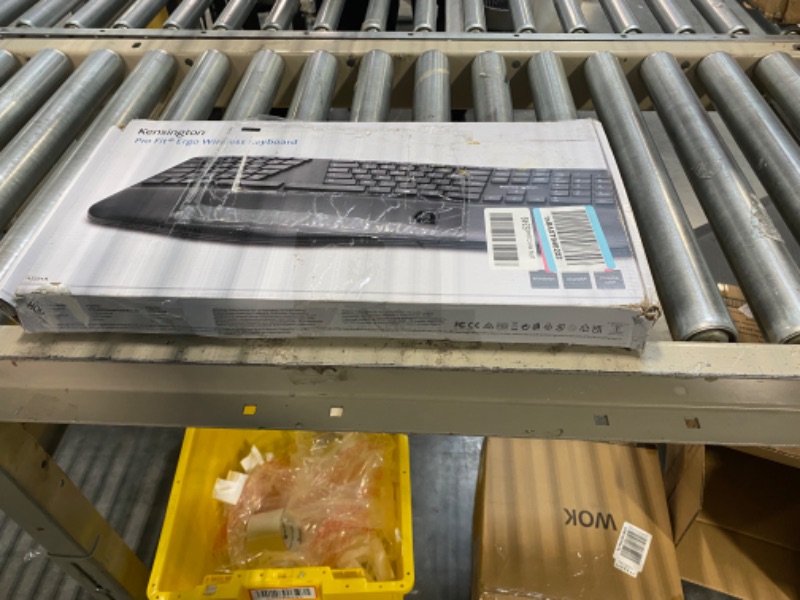 Photo 1 of Pro Fit Ergo K75401US Wireless Keyboard